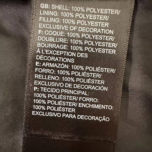 The North Face Men’s Black Insulated Puffer Vest Size Medium Zip Up Puffer Best - Picture 8 of 10